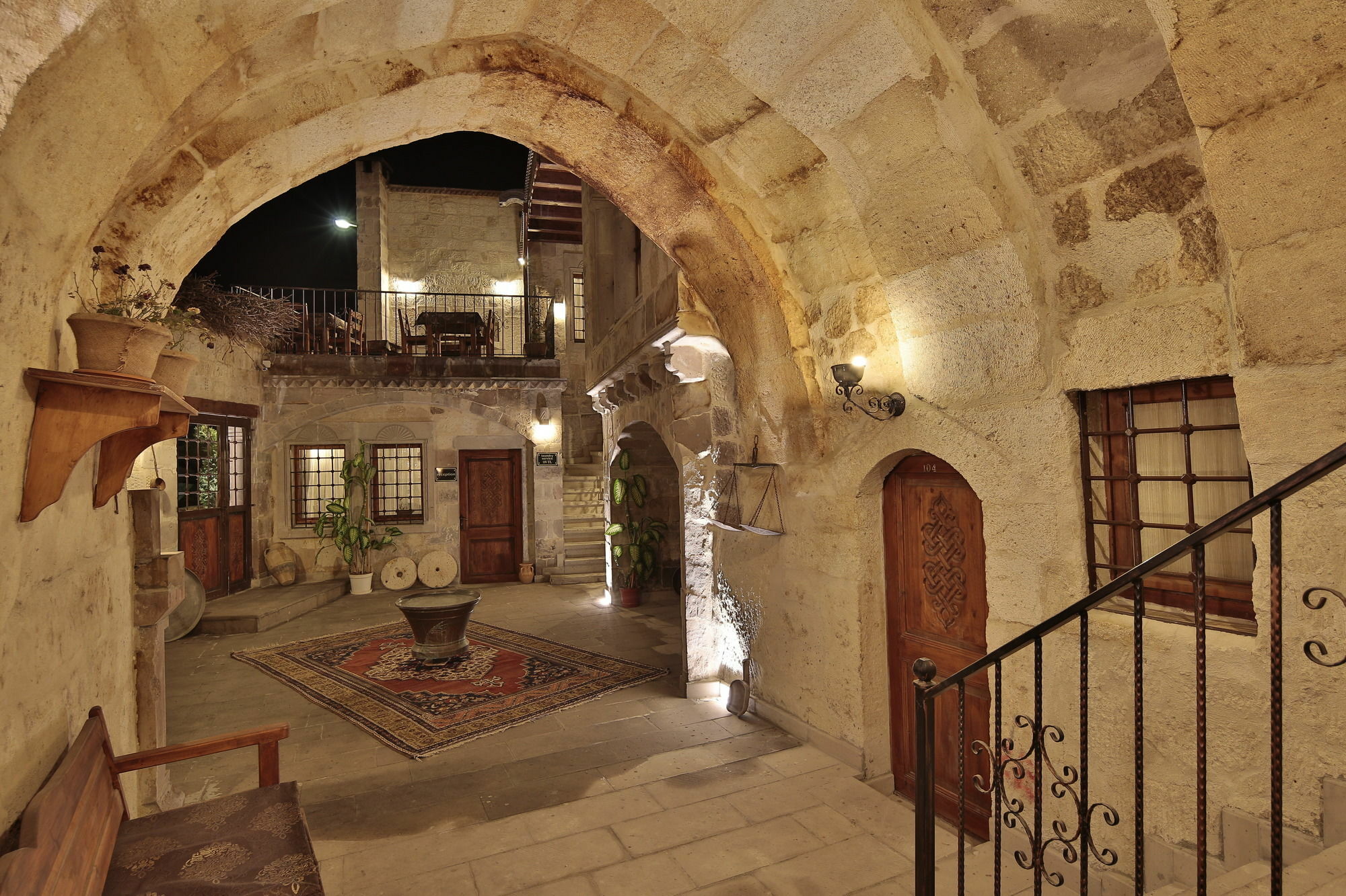 Charming Cave 2*