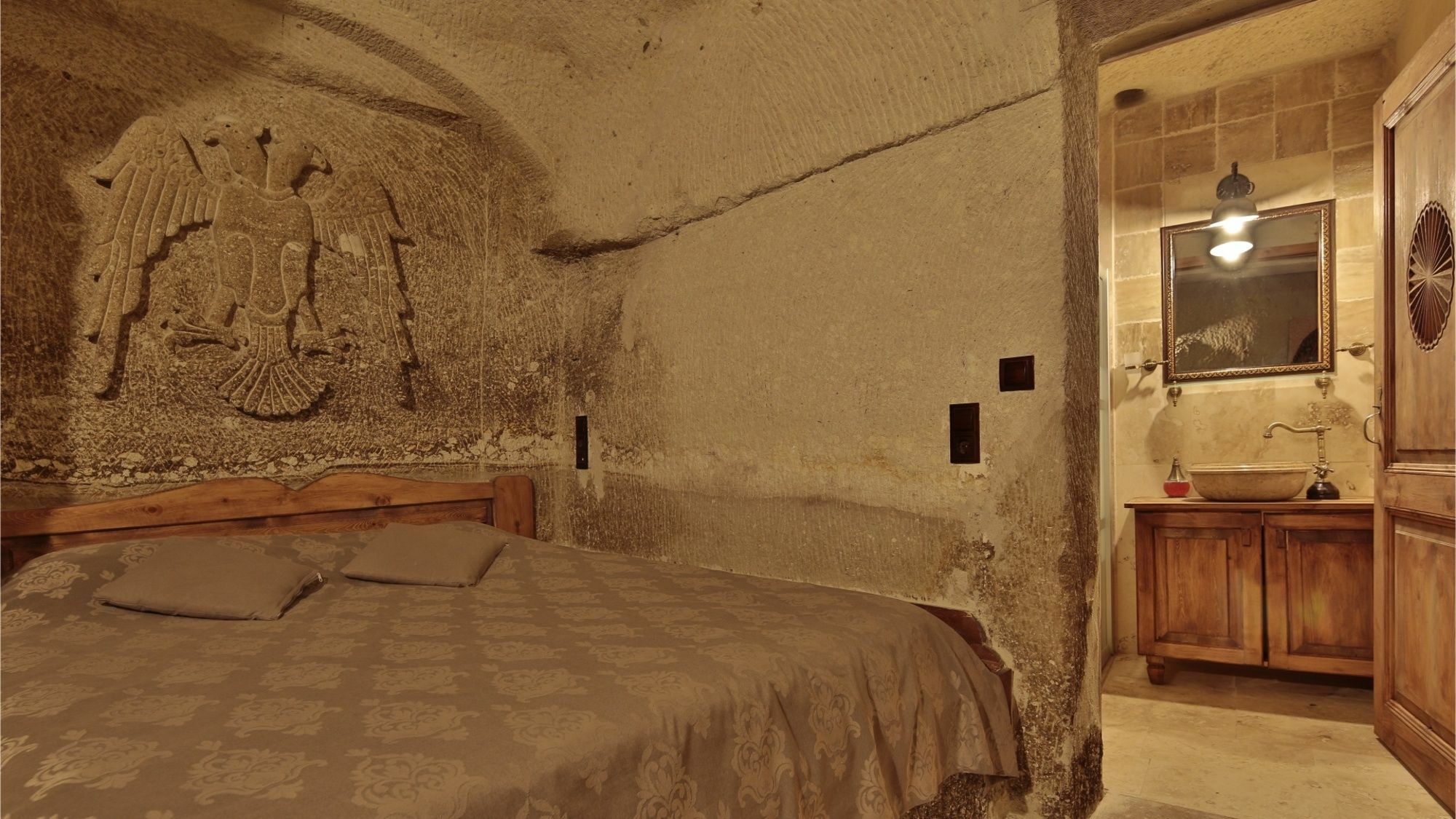 Charming Cave Готель Гьореме